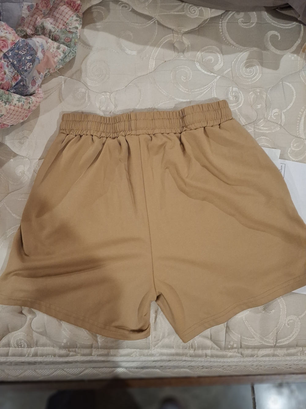 Women's Beige Elastic-Waist Athletic Shorts with Drawstring - Picture 4 of 9